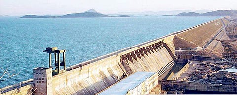 Union Minister Nitin Gadkari moots joint board for early end to Mahanadi row