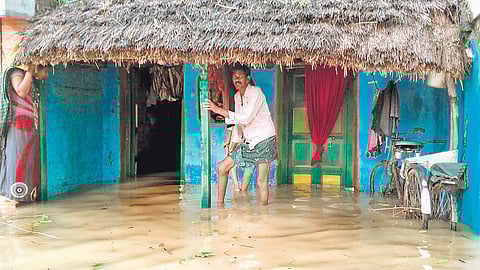 Rattakanna village in Ichchapuram municipality was inundated in Srikakulam