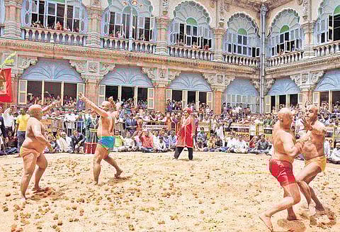 A file picture of Vajra Mushti Kalaga at Mysore Palace