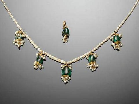 The emerald and seed-pearl necklace owned by Maharani Jindan Kaur, the wife of Sikh emperor Maharaja Ranjit Singh. (Photo: Twitter)