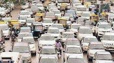Bangalore: Government mulls banning registration of new vehicles, experts say it might flop