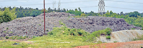 TrashCon enables decentralised municipal waste segregation using a semi-automatic municipal solid waste segregator