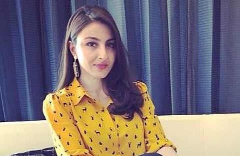 Soha Ali Khan (Image Courtesy Twitter @sakpataudi)
