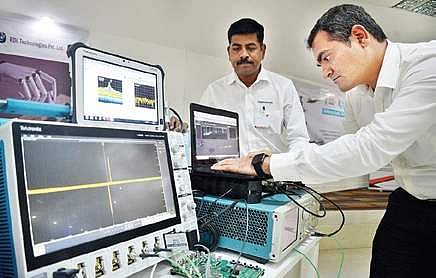 A signal testing instrument at Defence India Startup Challenge 8 October 2018. (Photo | Pushkar V/ EPS)