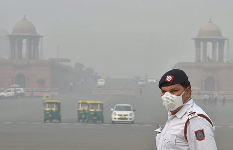 The national capital recorded an AQI of 376, which falls in the 'very poor' category.