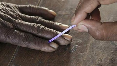 Image of voting used for representational purposes only.