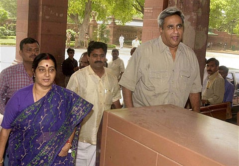 Union External Affairs Minister Sushma Swaraj and her husband Swaraj Kaushal . (File | PTI)