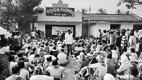 Collector orders to check illegal sand mining