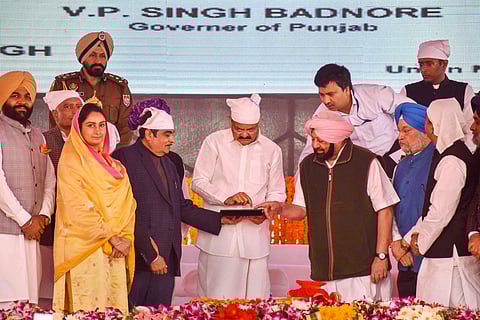 Vice President Venkaiah Naidu Union Transport Minister Nitin Gadkari Punjab Chief Minister Capt Amarinder Singh with others during foundation stone laying ceremony for Gurdwara Kartarpur Sahib Corridor at Dera Baba Nanak in Gurdaspur. (Photo | PTI)