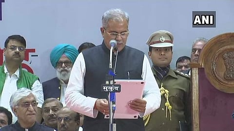 Bhupesh Baghel takes oath as Chhattisgarh CM (Photo: Twitter / ANI)
