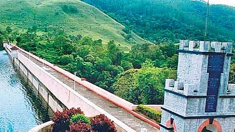 The current storage level of the Mullaiperiyar dam stands at 6,962 million cubic feet.