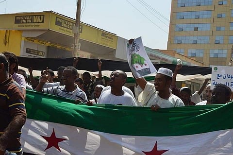 The protest started after Sudanese President Omar al-Bashir returned from a visit to Syria. (Photo| Facebook/ Ali Abo Hamza)