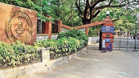 133 Companies, 816 job offers at IIT-M