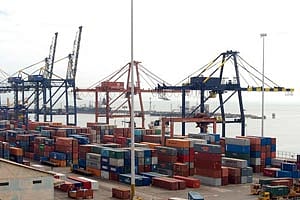 The country's merchandise shipments rose 12.36 per cent to USD 27.03 billion in December 2017. (File photo: EPS)