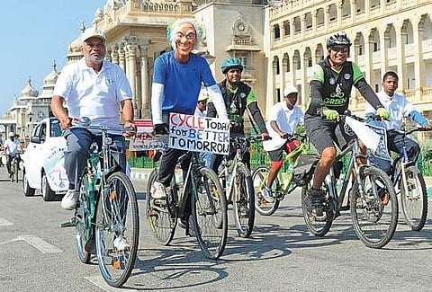 Enthusiasts participate in a cycle rally on the occasion of Less Traffic Day | nagesh polali
