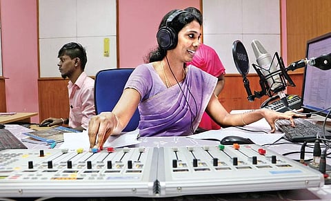 The Ministry of Information and Broadcasting (MI&B) is preparing to expand the reach of FM radios by auctioning private FM channels in various cities under Phase III.