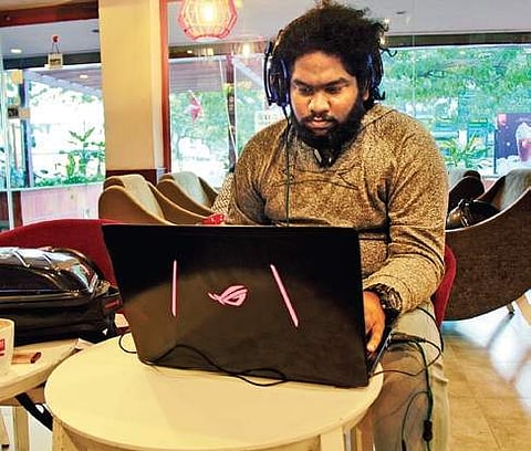 Gamers need to be respected in India: Santhosh