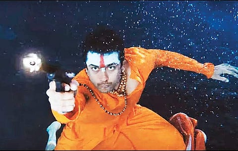 A still from Aadhavan