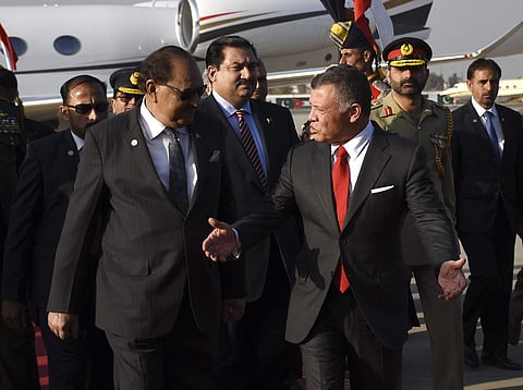 Pakistani President Mamnoon Hussain (L) receives the visiting Jordan's King Abdullah II at Islamabad airport in Pakistan | AP