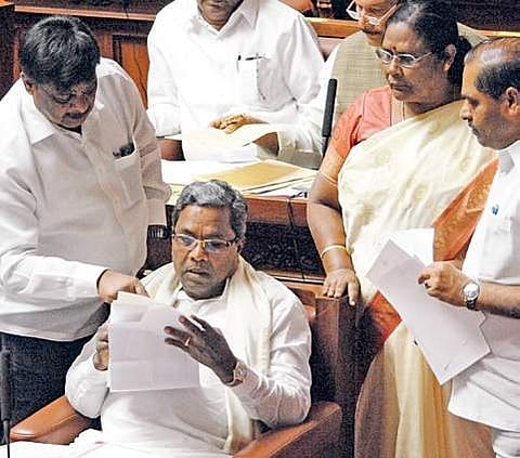 Legislators interacting with Chief Minister Siddaramaiah in the Legislative Council on Thursday | KPN