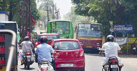 The congested Thoppumpady-Aroor Road Albin Mathew
