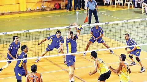 VFI secretary Ramavtar Singh Jakhar (C), a former India international, played a big hand in Jaipur’s victory | ASHWIN PRASATH