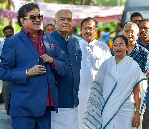 BJP leaders Shatrughan Sinha and Yashwant Sinha with West Bengal CM Mamata Banerjee before a meeting at TMC party office in New Delhi. (Photo | PTI)