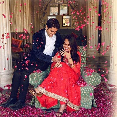 2015 topper Tina Dabi tied the knot with Athar Amir-ul-Shafi in Anantnag district in Jammu and Kashmir. (Instagram@ dabi_tina)