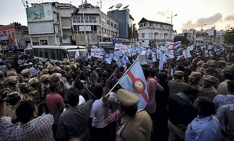 Tamil outfit members staged a protest at out side of Chepauk stadium against the Centre s failure to constitute a Cauvery management board. | PTI