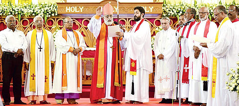 Bishop Thomas K Oommen, moderator, Church of South India, leading the dedication service of the elevation of CSI Immanuel Church, Broadway, on Sunday. (EPS | Albin Mathew)