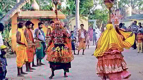 Ghanta Patua fading into oblivion