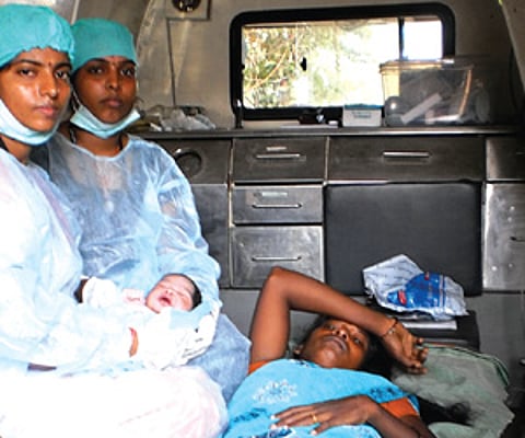Paramedical staff on an 108 ambulance with a newborn (File Photo)