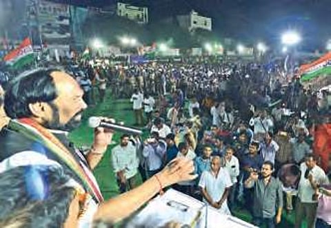TPCC chief Uttam Kumar Reddy speaks at a public meet at Peddapalli on Monday | Express
