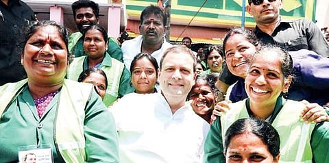 Rahul interacted with pourakarmikas at Jakkarayana Kere on Sunday