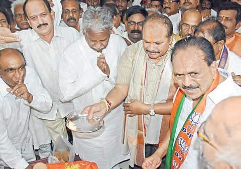 Bharatiya Janata Party (BJP) AP unit’s new president Kanna Lakshminarayana performs a puja before assuming office in Vijayawada on Wednesday | Express