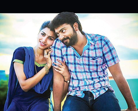 Dhanshika and Kalaiarasan in Kaalakkoothu.