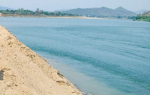 Godavari River (Photo | EPS)