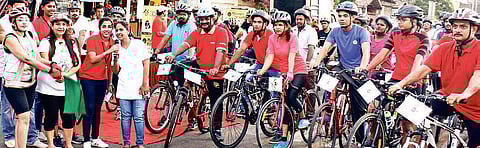 Participants’ Aeropostale offers free customisation cycles were tied with boards that displayed the slogan, ‘Stop child rape and abuse’ K Sridhar