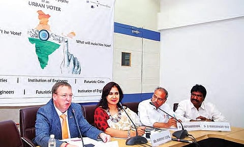 Experts debate on low urban voter turnout in elections