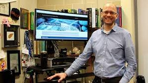 Josh Neufeld. (University of Waterloo, Canada)