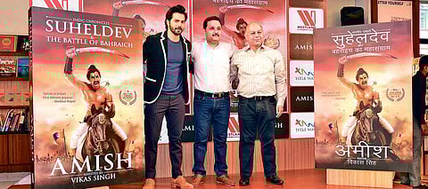 Varun Dhawan, Amish Tripathi, Vikas Singh