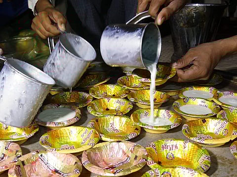 Kheer was distributed to the poor and needy. (EPS)