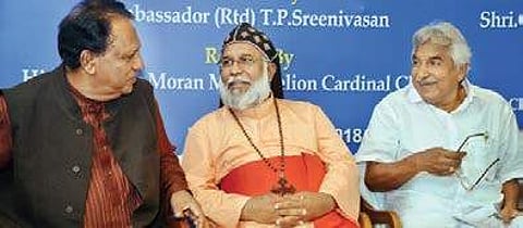 Former diplomat T P Sreenivasan sharing a light moment with Cardinal Baselios Cleemis and Oommen Chandy during the release of his book ‘Education of an Ambassador-Reflections on Higher Education Reform in Kerala’ in Thiruvananthapuram on Friday | Vincent