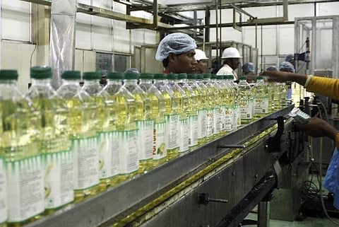 India plans to raise import tax on some edible oils: Government sources