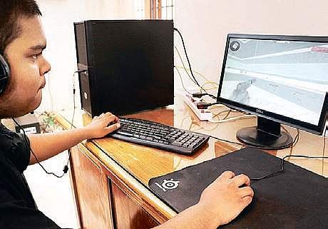 Conquering the virtual world at 15