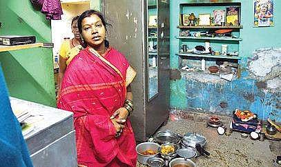 Subramani’s wife Kavitha at her rented residence in Palace Guttahalli | vinod kumar T