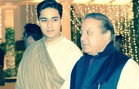 Nawa Sharif with grandson Junaid Safdar (Twitter screengrab)