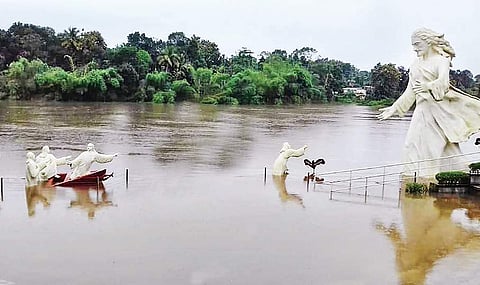 The sculpture at Arattupuzha near Chengannur submerged in floodwater | Hareesh Kumar A S