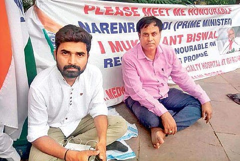 Muktikanta Biswal staging hunger strike in New Delhi | Express