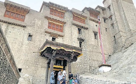 Worldwide, mud is the new marble